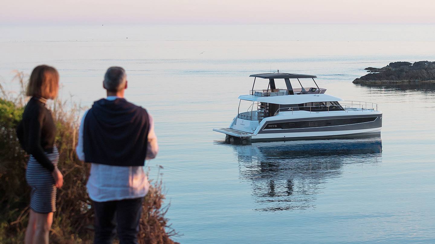 MY6-Fountaine-Pajot-Motor-Yachts-boat-design