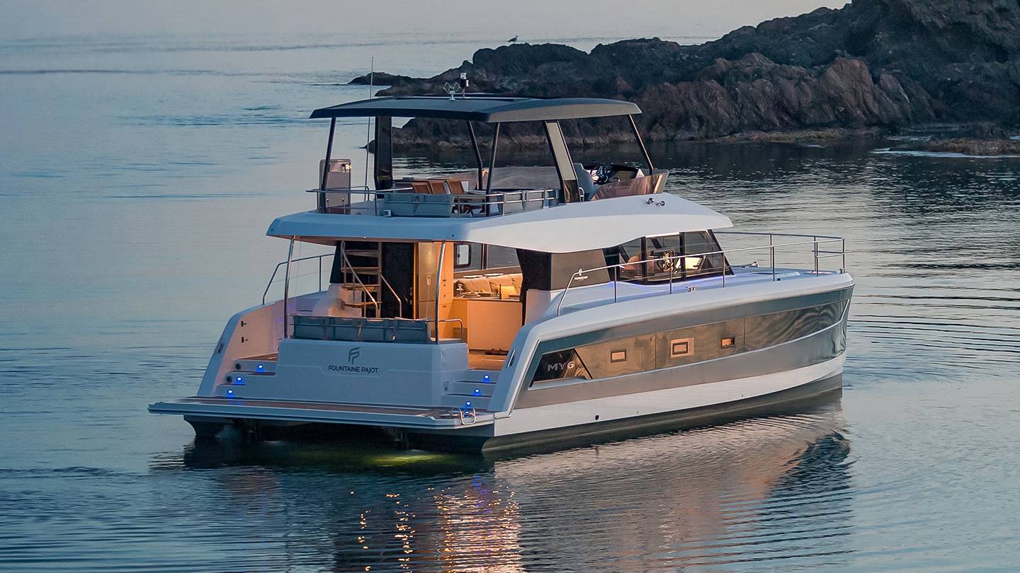 MY6-Fountaine-Pajot-Motor-Yachts-boat-design