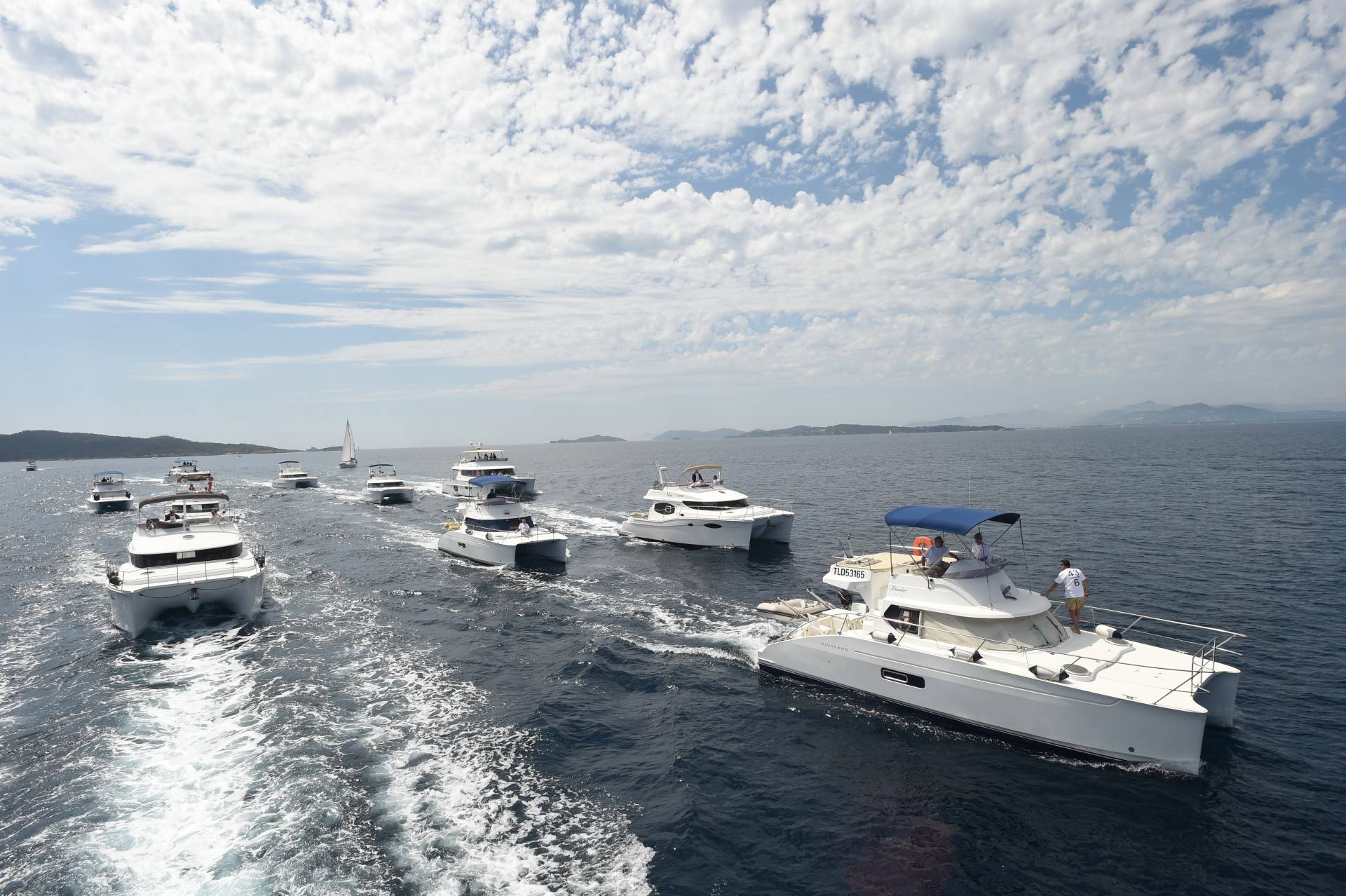 cruising-rallye-power-catamarans-Fountaine-Pajot