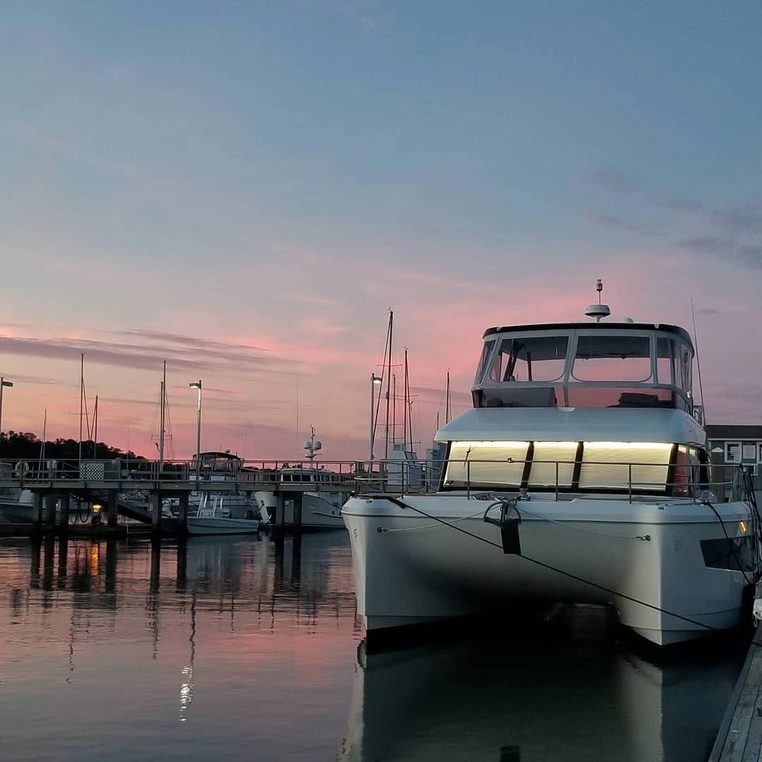 cruising-in-the-BVI-USA-power-boat-Fountaine-pajot-MY44