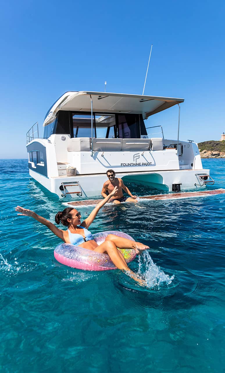 motor-yacht-for-sale-sportop-Fountaine-Pajot-MY4S