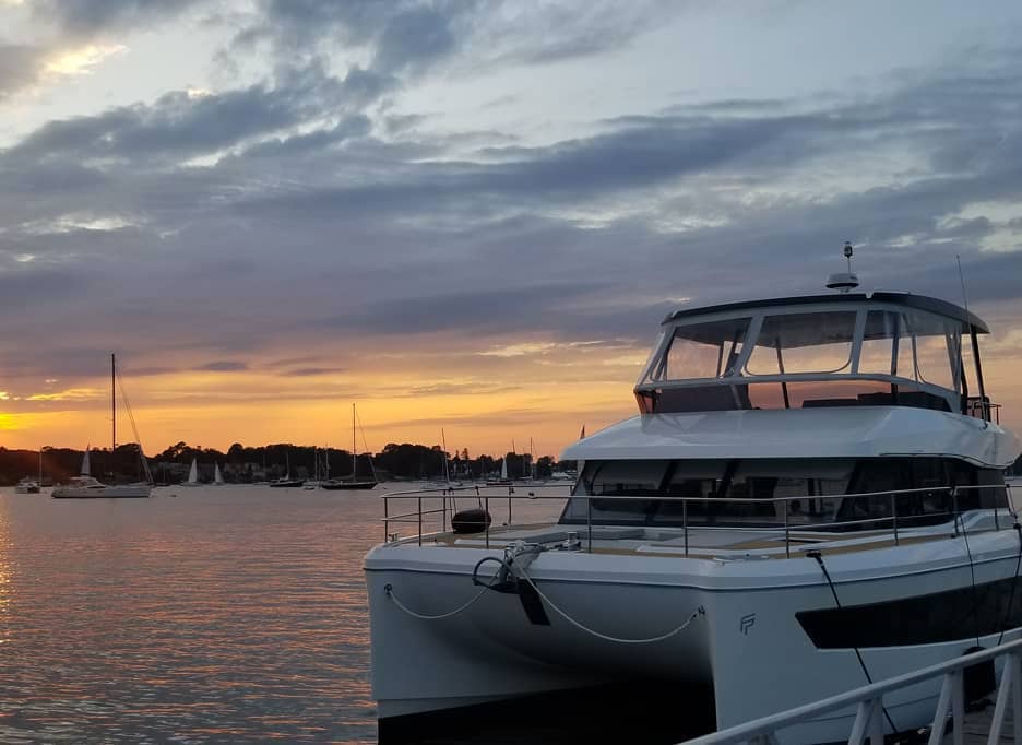 cruising-in-the-BVI-USA-power-boat-Fountaine-pajot-MY44