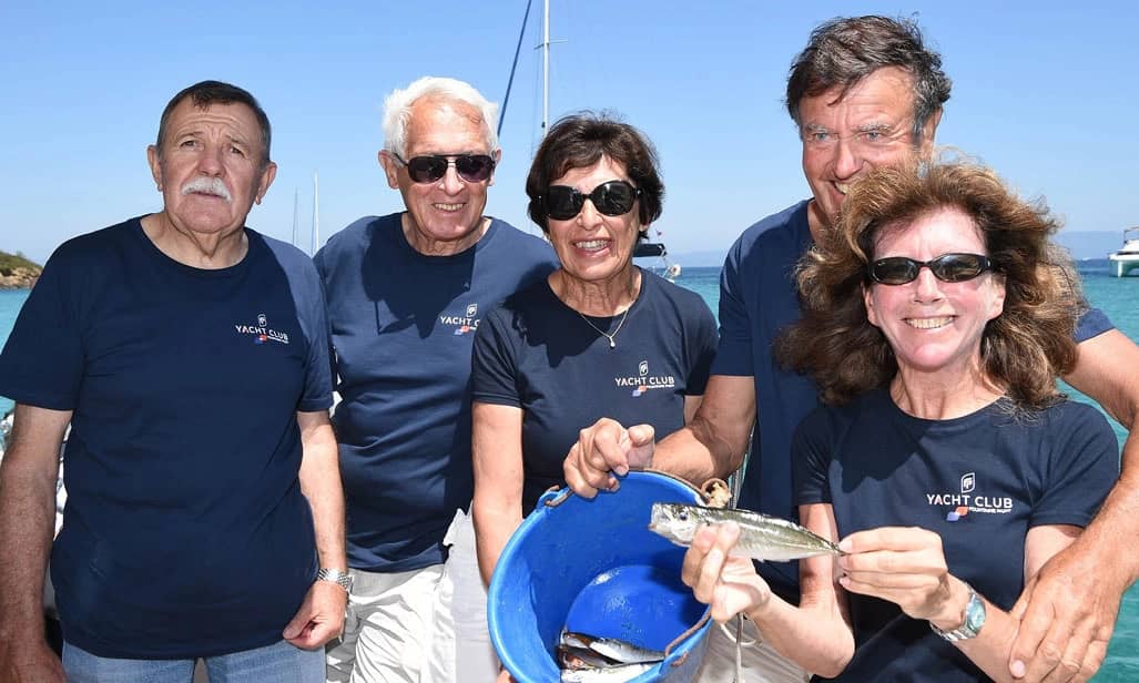 croisière-bateau-a-moteur-french-riviera-Fountaine-pajot