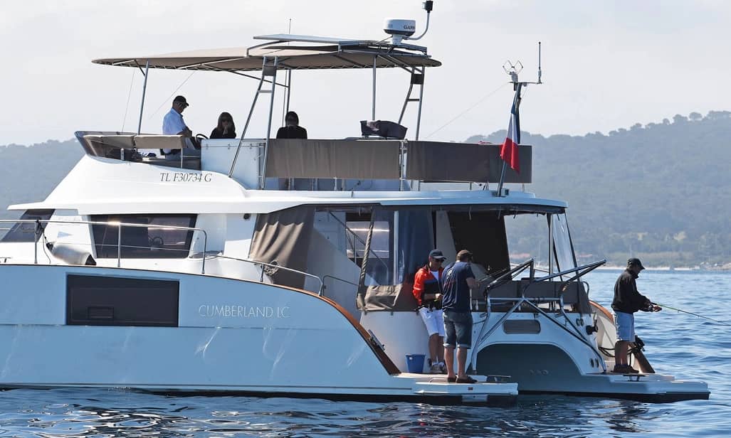 croisière-bateau-a-moteur-french-riviera-Fountaine-pajot