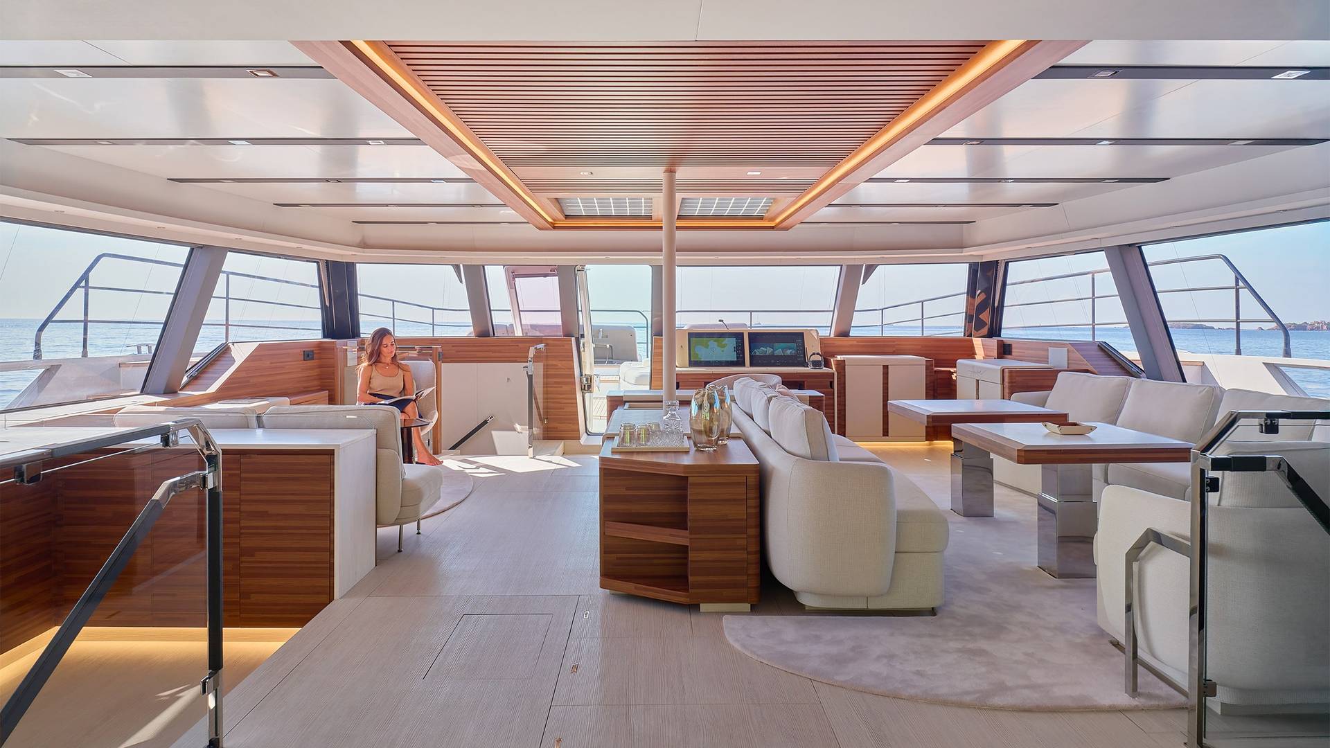 Fountaine-Pajot-Yachts-80-feet-Luxury-Yachts-09