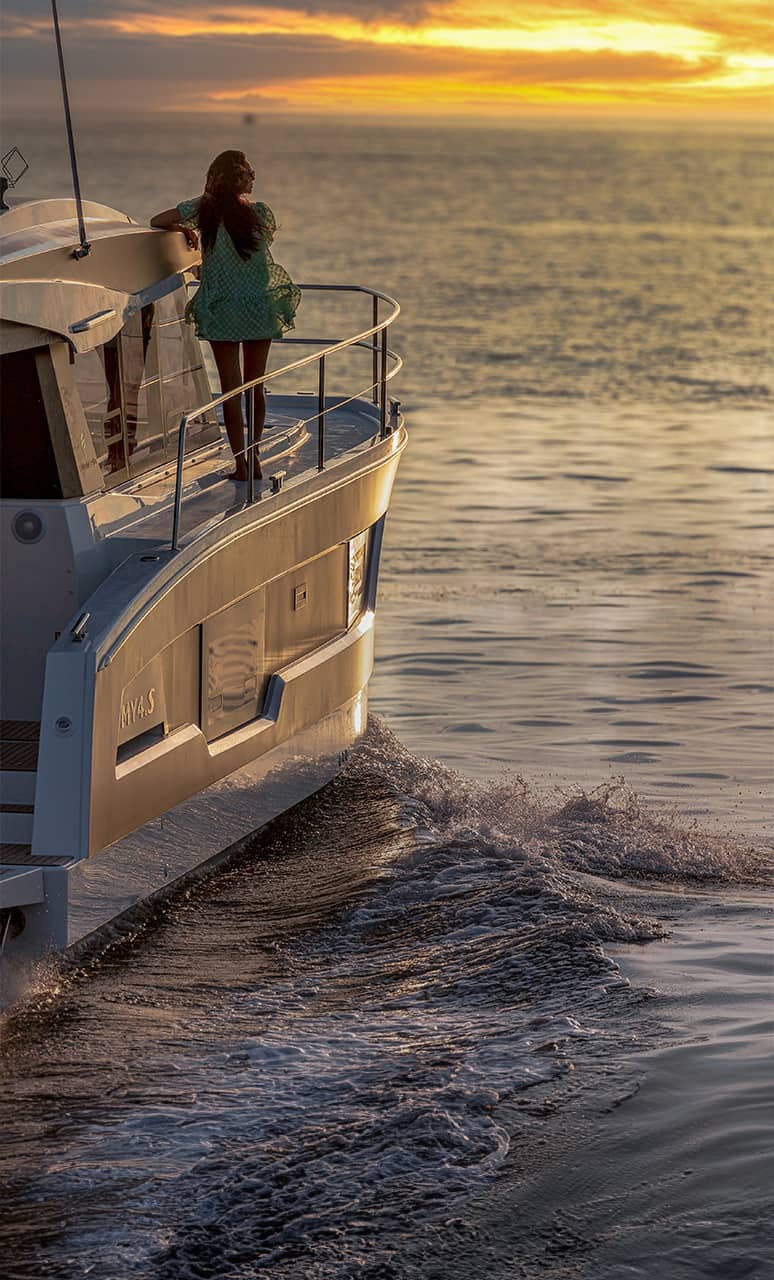 genoa-boat-show-fountaine-pajot-motor-yachts