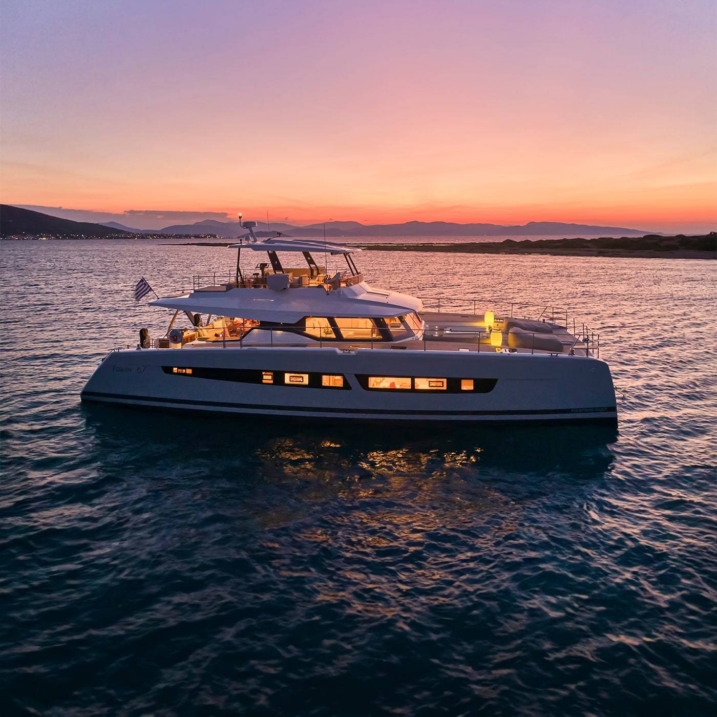 Power 67-Fort-Lauderdale-International-Boat-Show-2024-Fountaine-Pajot-Motor-Yachts