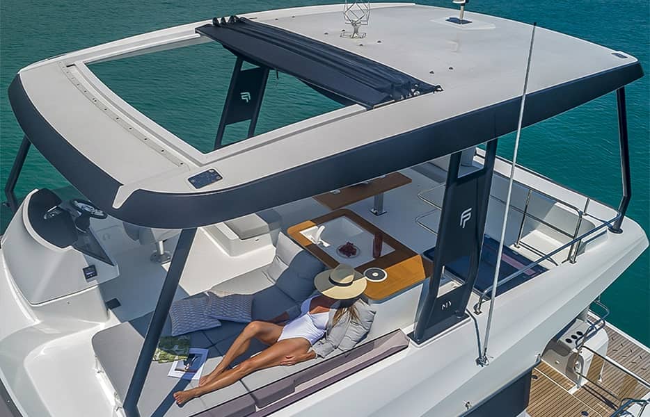 MY6-flybridge-miami-fountaine-pajot