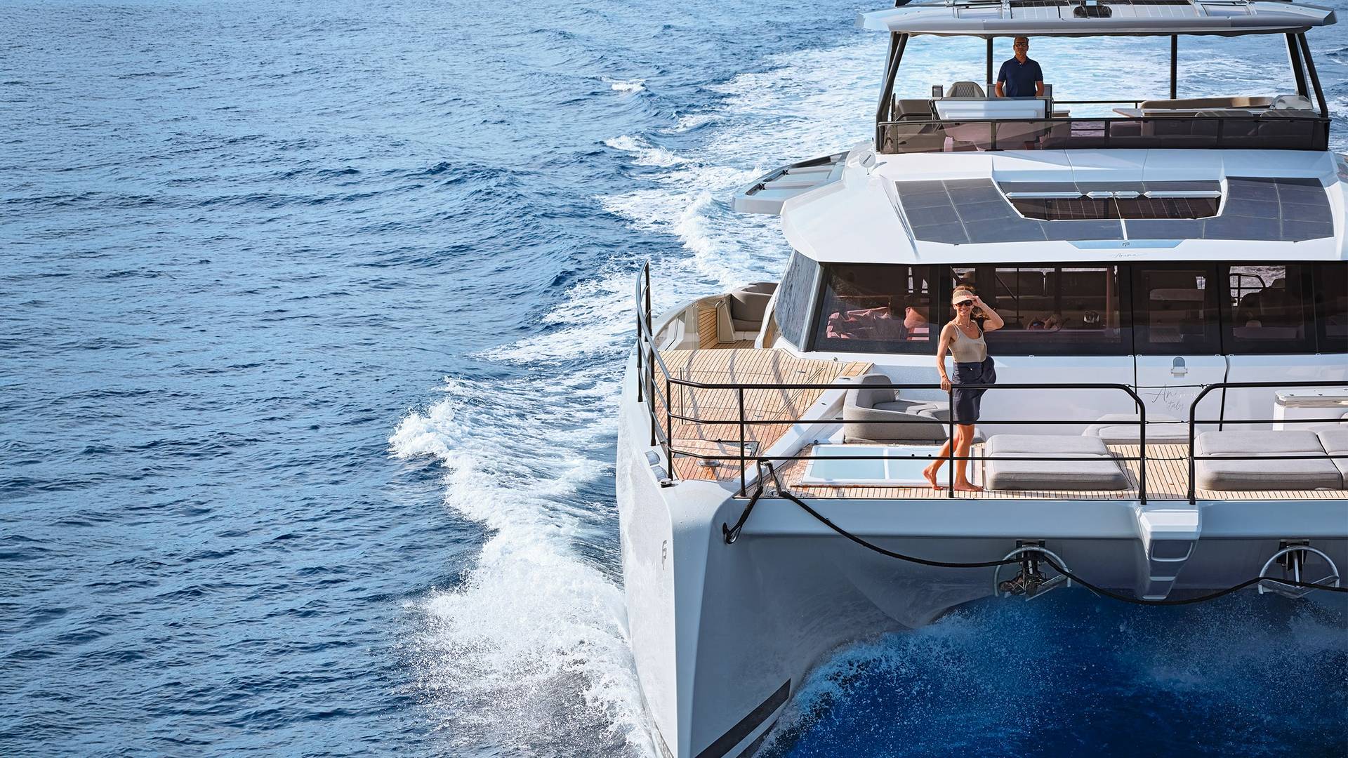 Fountaine-Pajot-Yachts-80-feet-Luxury-Catamaran-06