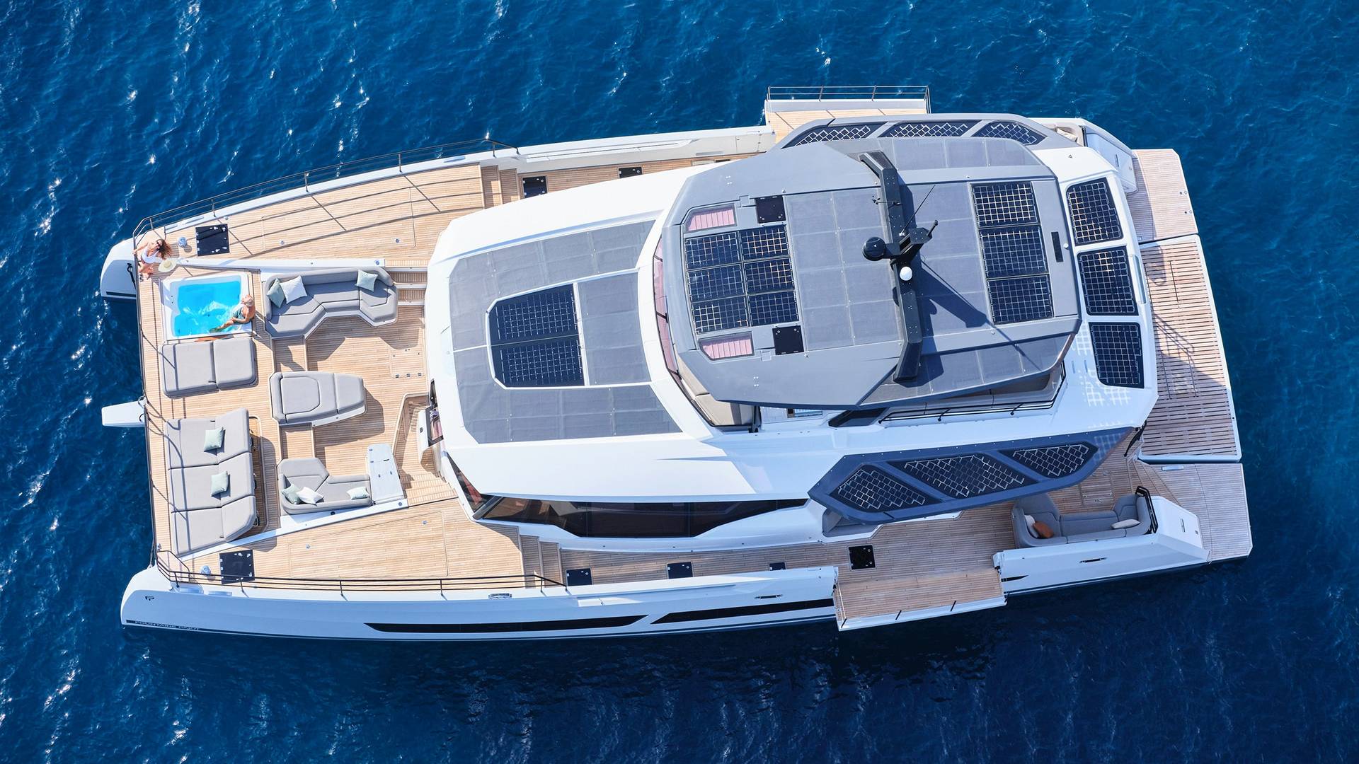 Fountaine-Pajot-Yachts-80-feet-Luxury-Catamaran-12