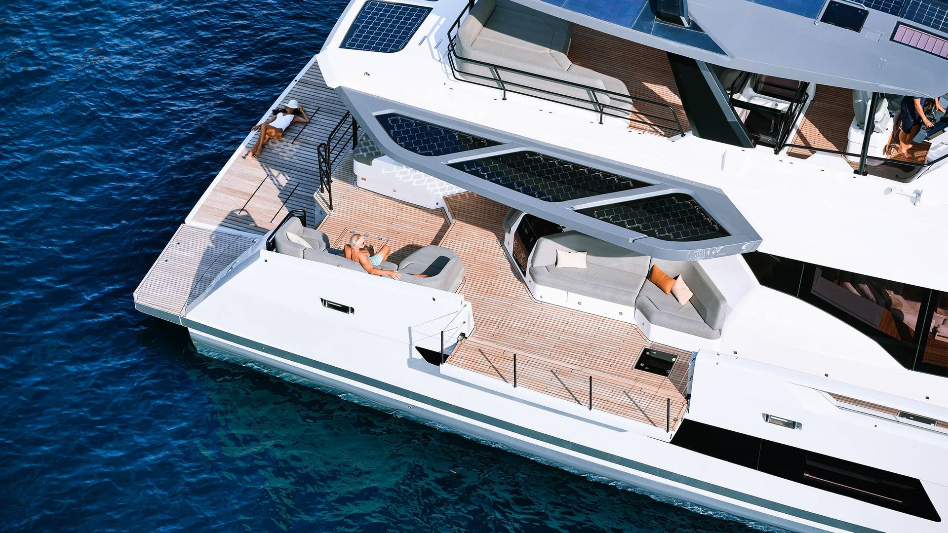 Fountaine-Pajot-Yachts-80-feet-Luxury-Catamaran-20