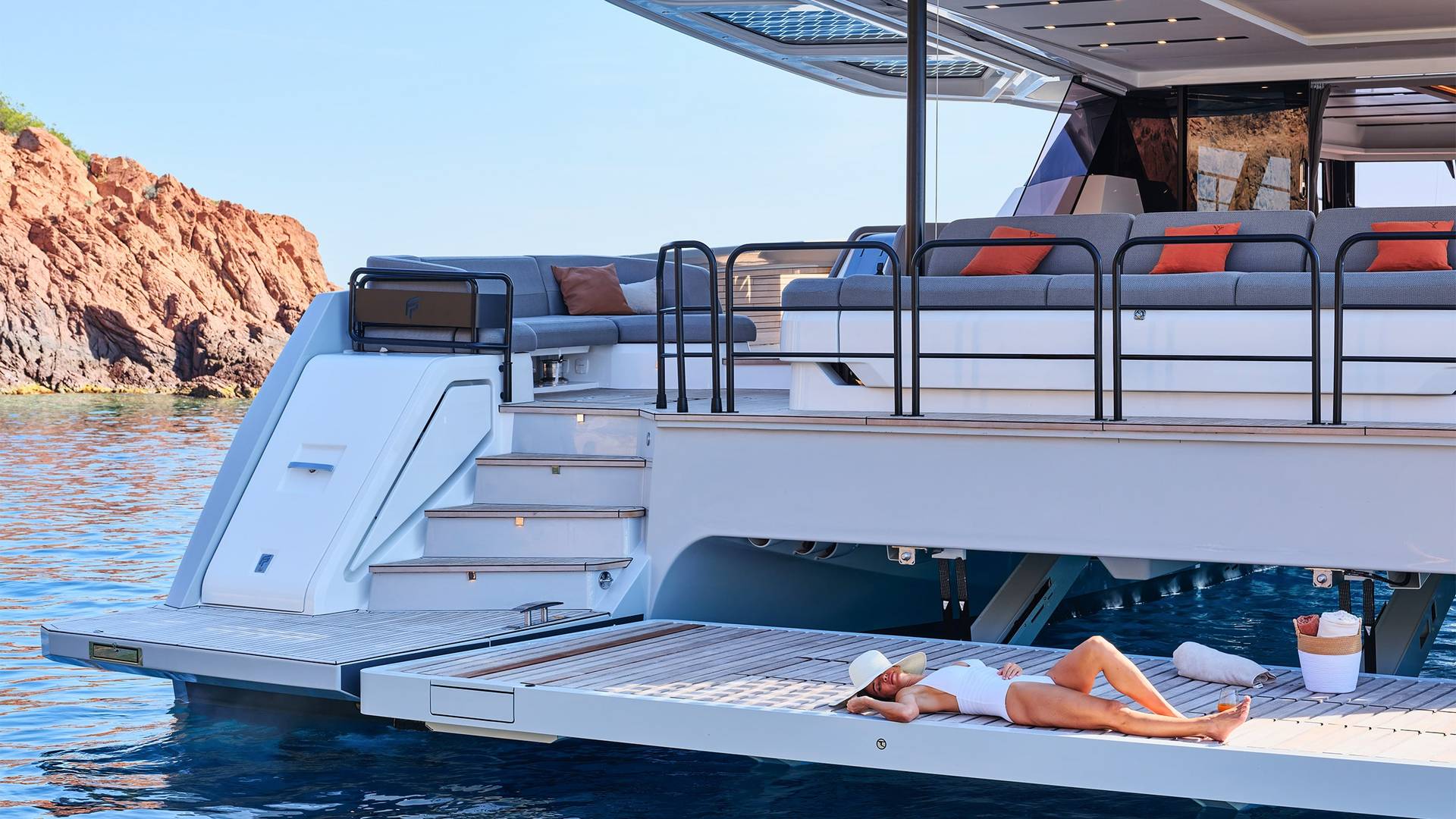 Fountaine-Pajot-Yachts-80-feet-Luxury-Catamaran-23