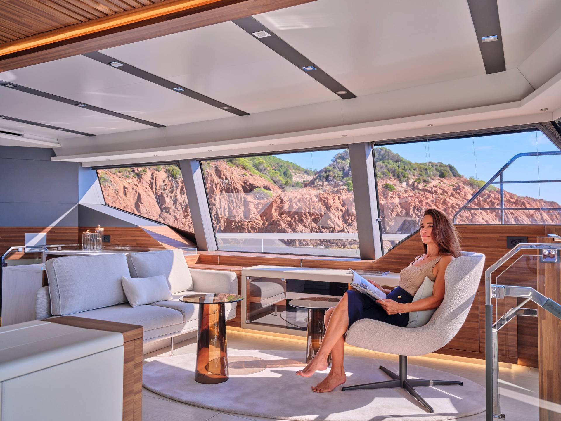 Fountaine-Pajot-Yachts_Power-80-25